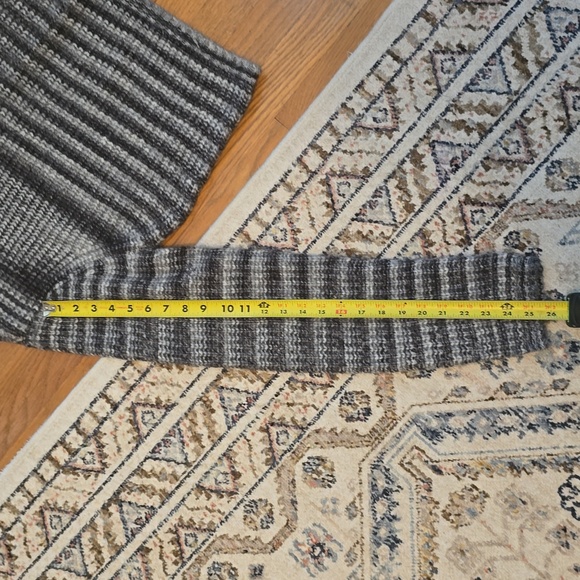 ARIZONA JEAN CO WOMEN'S JUNIOR PLUS GRAY STRIPES PULLOVER CREWNECK SWEATER XXL - Picture 13 of 15